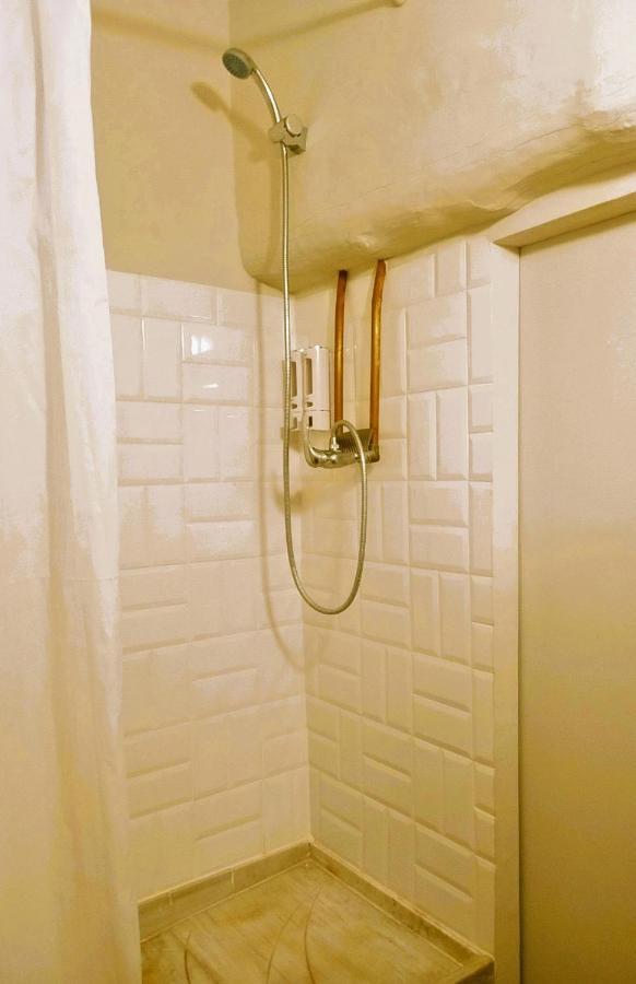 El Castell De Seguero Apartment Beuda ภายนอก รูปภาพ